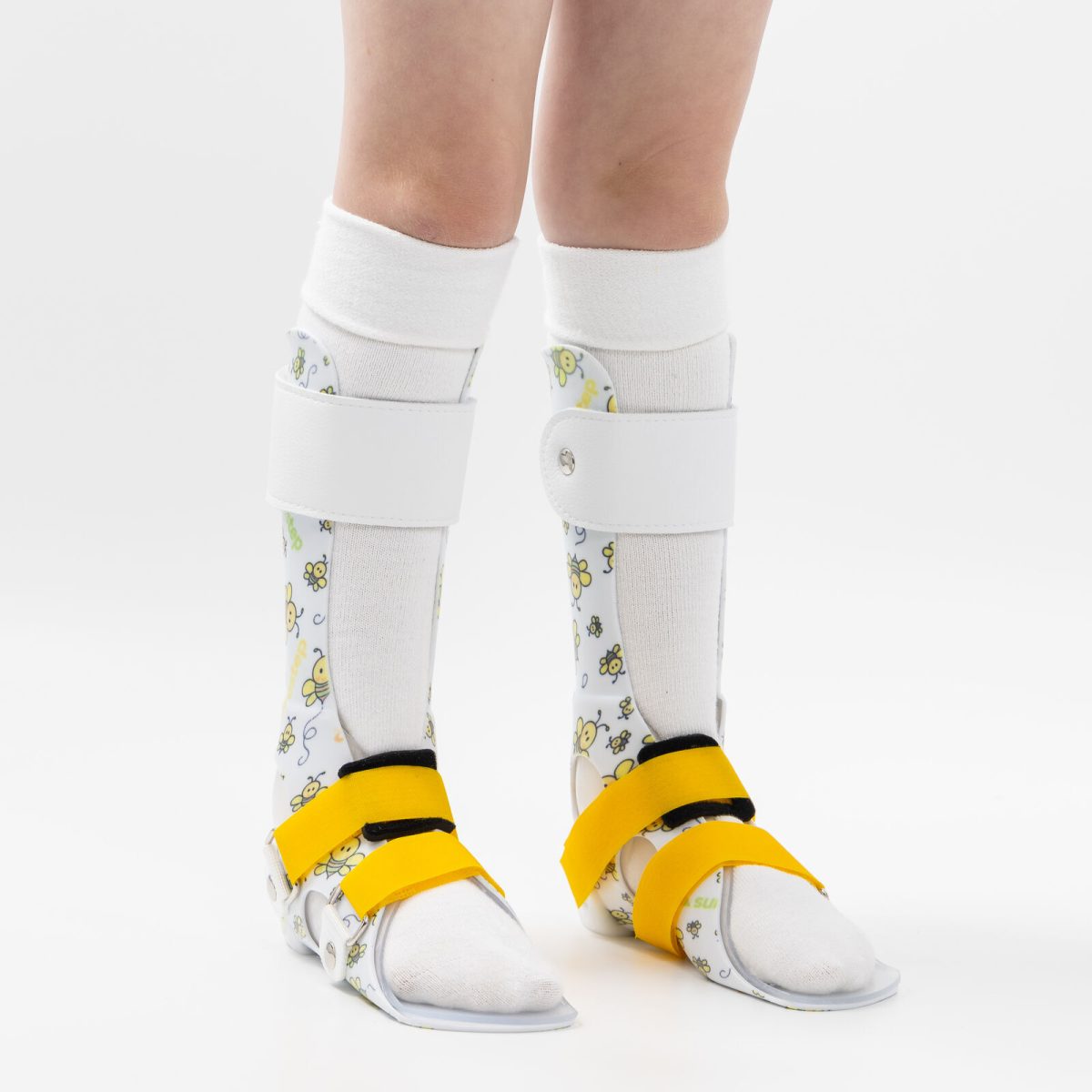 What Parents Need to Know About Socks for SMOs, AFOs, and KAFOs | Surestep